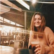 Hola! tengo experiencia dando clases de matemáticas, física y química para bachillerato y ESO Por lo que estoy abierta a cualquiera de estas opciones. Obtuve muy buenos resultados en bachillerato y selectividad